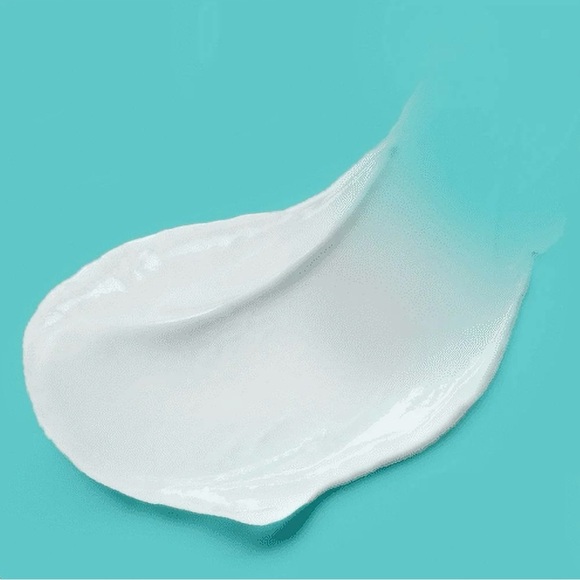 3/$10 Hard Candy Sheer Envy Mattifying Primer 1oz - Picture 2 of 3